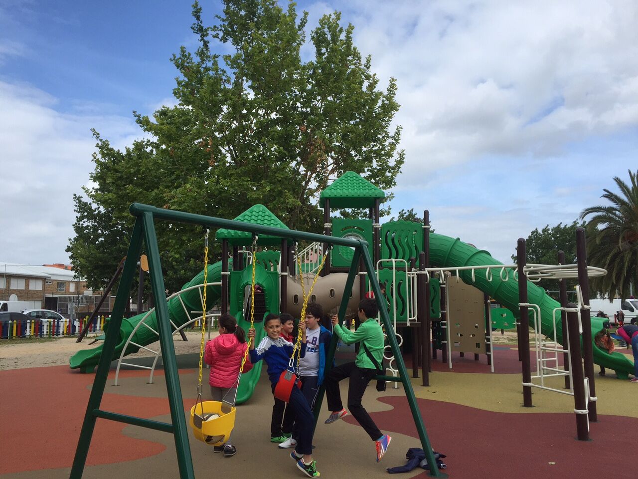 Mich Equipamento de playground ao ar livre para crianças à venda