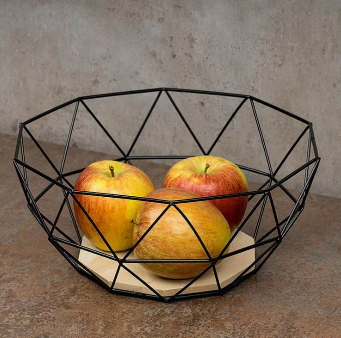 Black Geometric Metal Wire Wooden Base Decorative Storage/ Display Basket Fruit Bowl