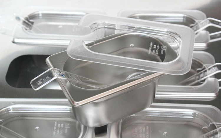 Hot Sales! Included 6 Fruit Trays Yogurt Frying Ice Cream Rolls Machine