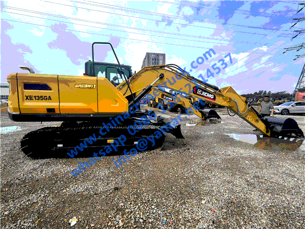 XE135 excavator (1)