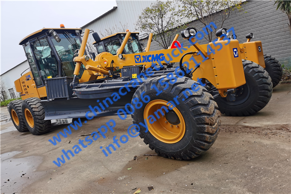 GR165 motor grader (2)