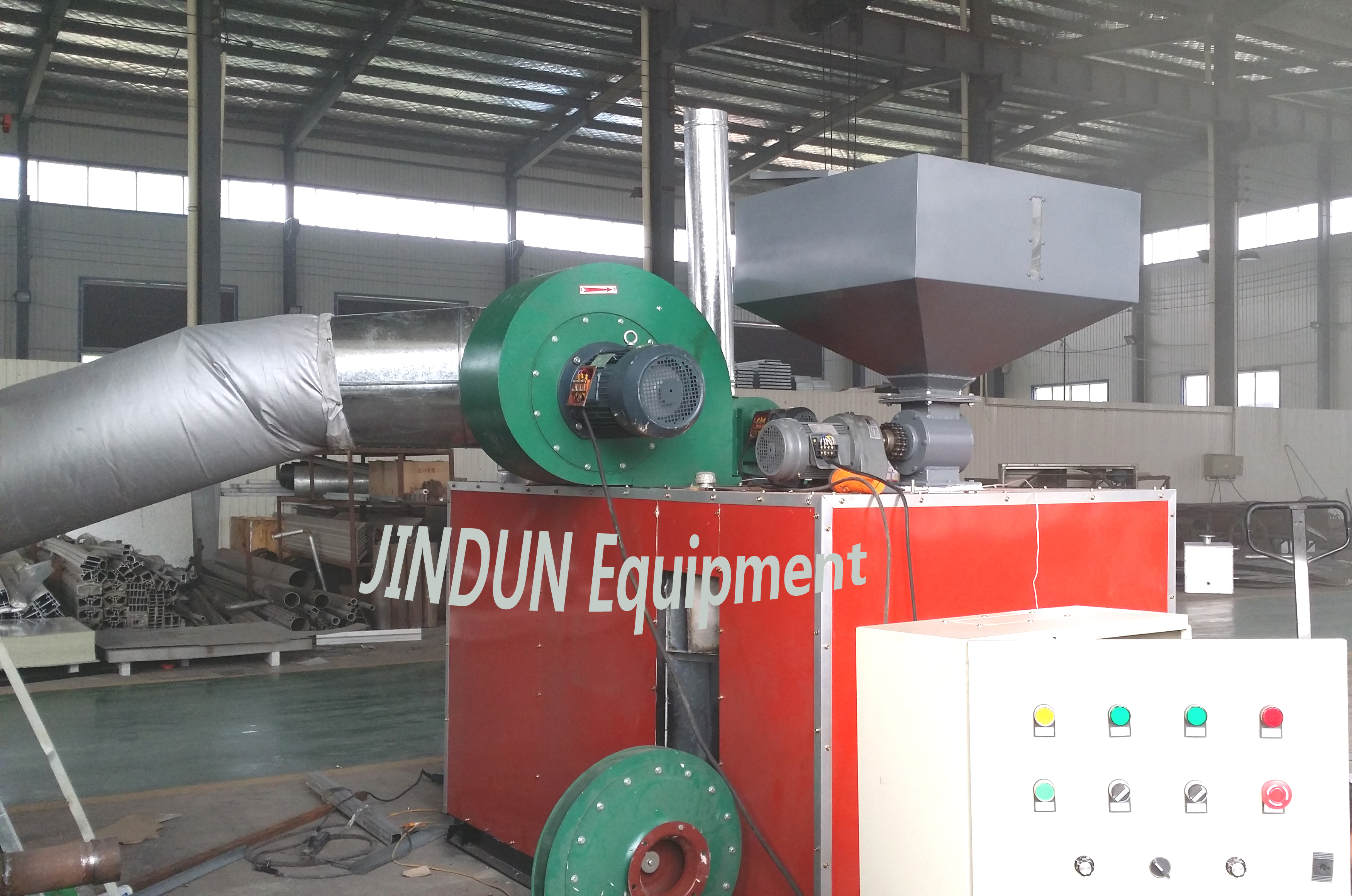 testing biomass burning air heater 02.jpg