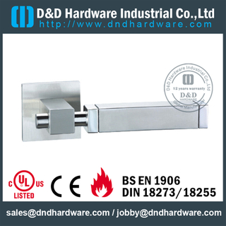 SUS304 新型方形实心拉手带方形玫瑰商用门-DDSH142