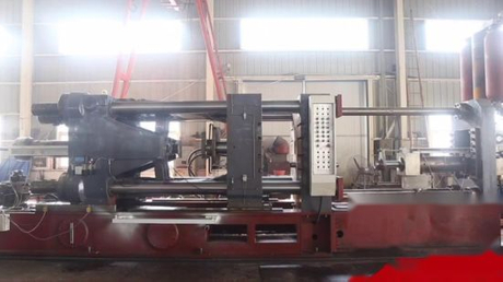 Máy đúc khuôn áp suất nhôm tự động 125T