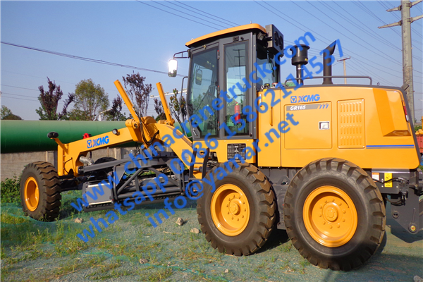 GR165 motor grader (3)