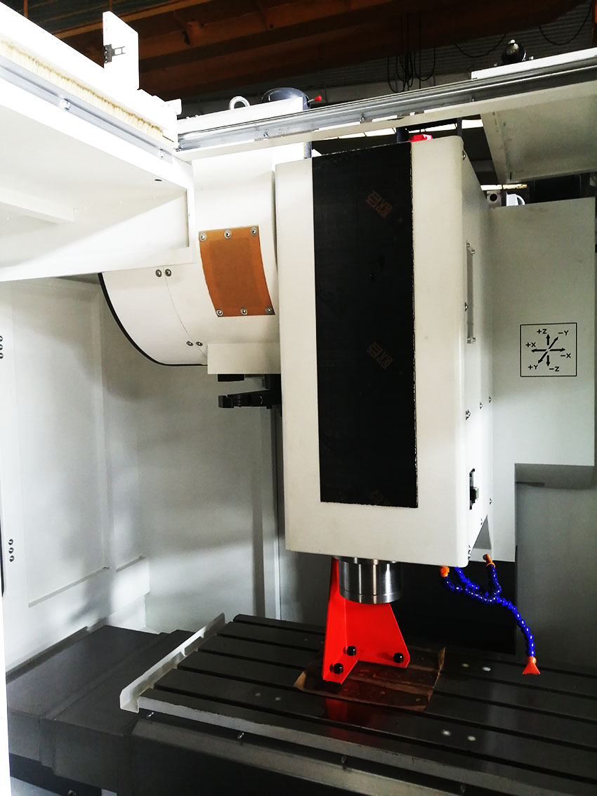 VDL1000 Dalian DMTG VMC CNC Vertical Machining Center