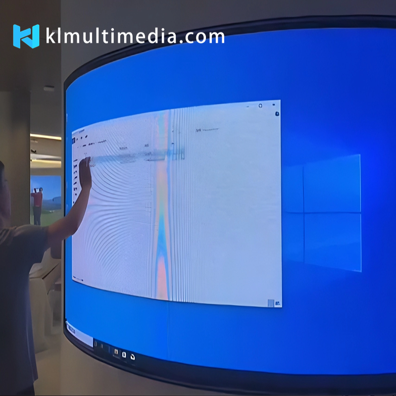 Arc Wall Interaction