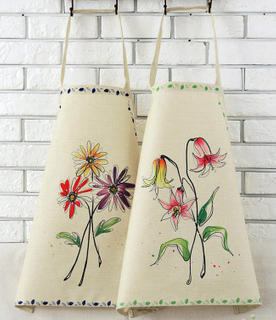 Exquisite Printed Flower Apron 