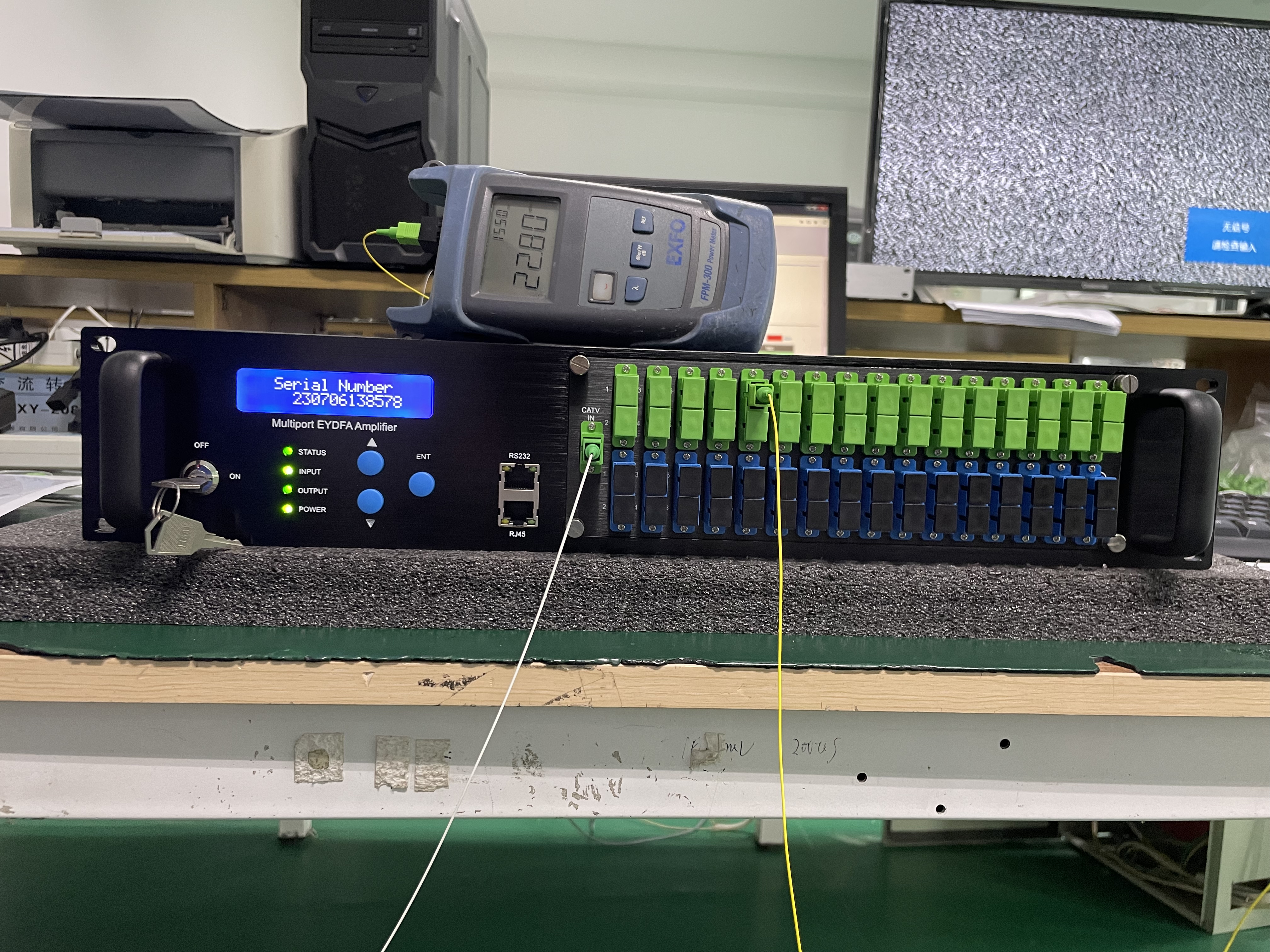 HM86E 1550nm Multiport 32 ports EDFA ( 2RU with WDM)