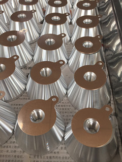 Anillo de cer&aacute;mica piezoel&eacute;ctrico