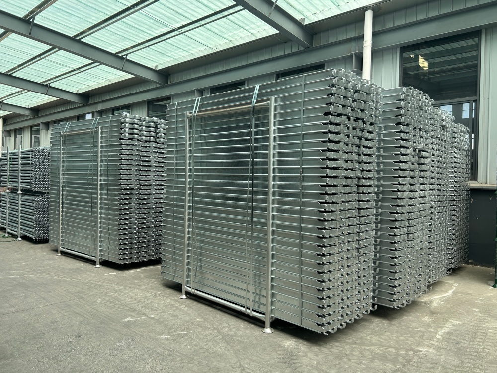 доска для строительных лесов с крюком