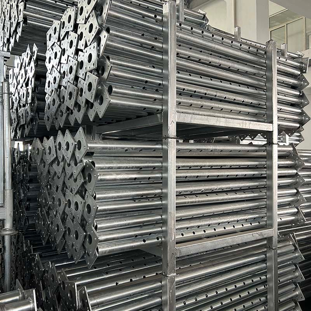 可调节的脚手架钢道具