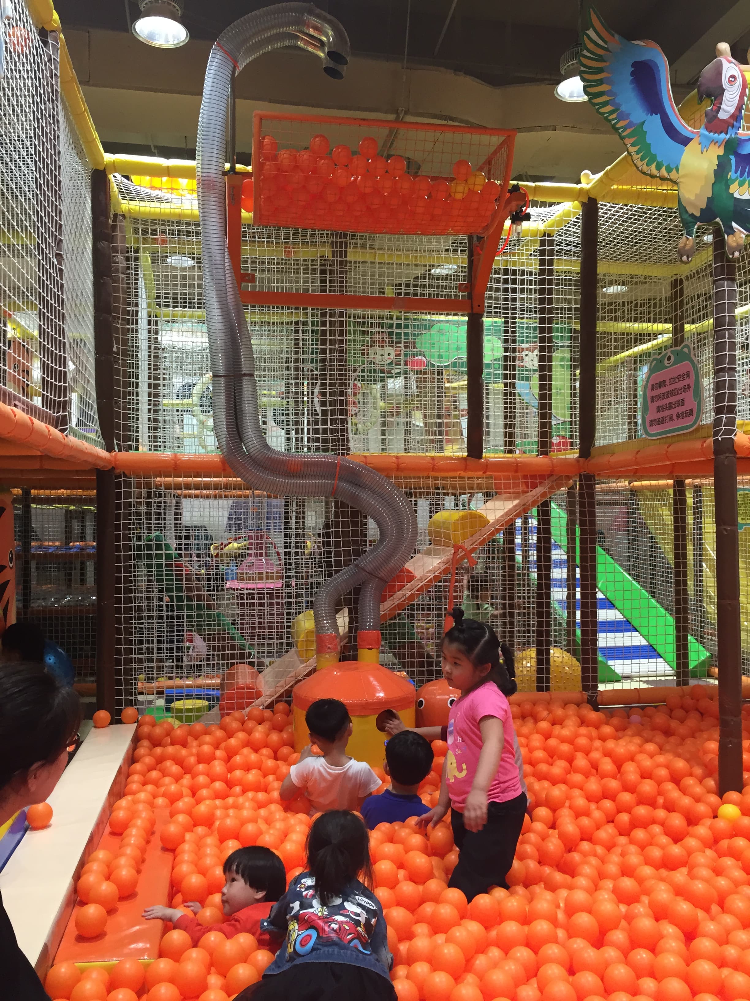 China Interior Playground Kids Ball Pit Games