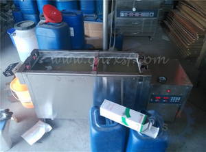 Ultrasonic wave printing anilox roller cleaning machine