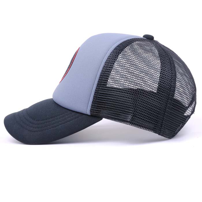  Trucker hat