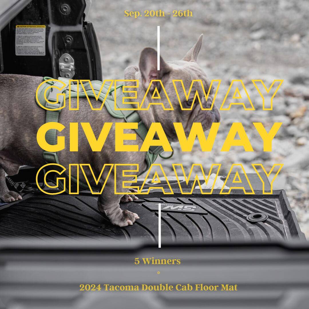 Black Minimalist Giveaway Jewellery Instagram Post