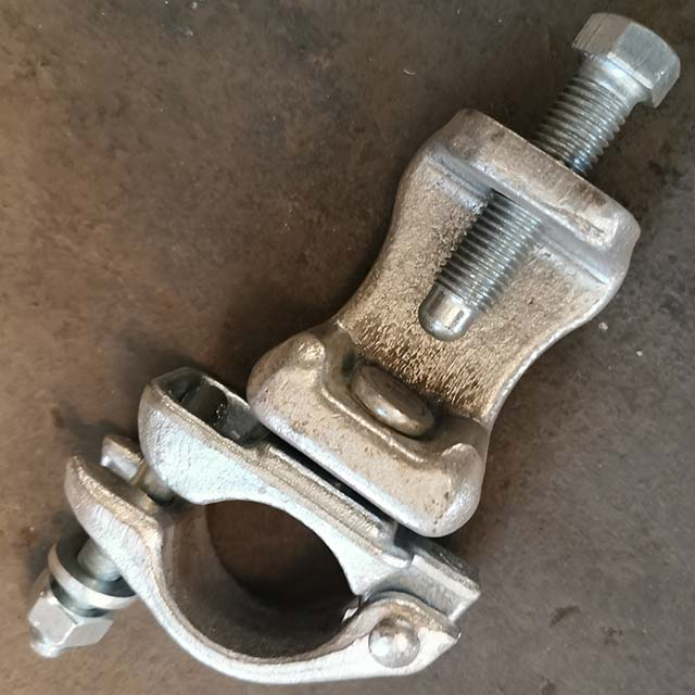 脚手架掉落的旋转梁耦合器