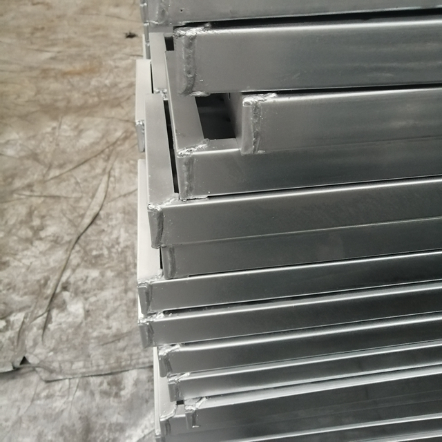 210毫米GI脚手架式步行板建筑