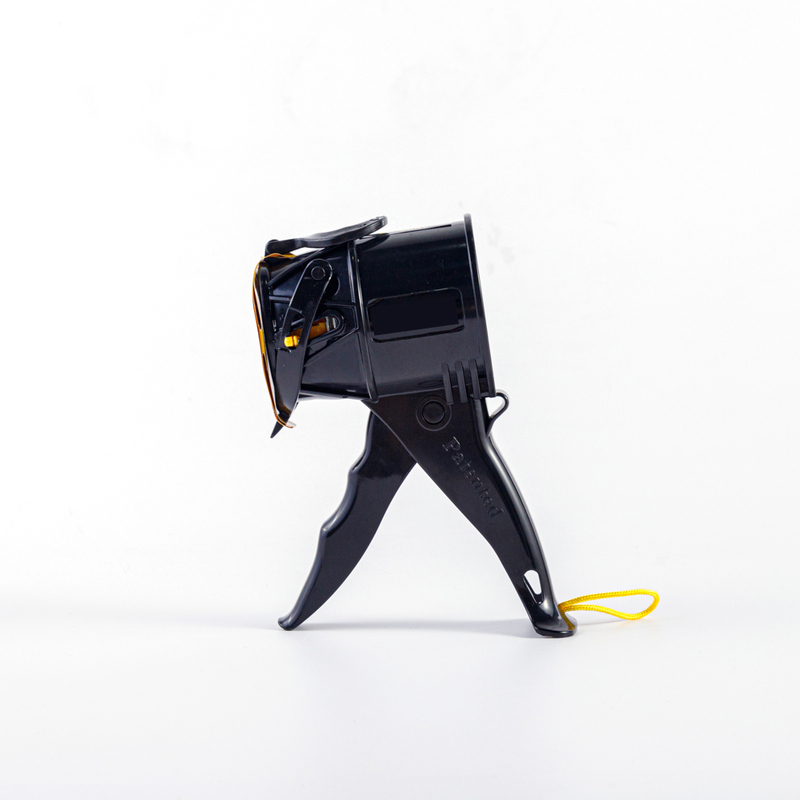 Design Just 4 Inches / 0.65 lbs Anti Drip Extreme Lightweight ABS Frame Black Plastic Caulking Gun