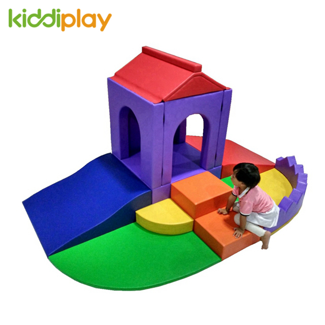 幼儿园活动器材早教中心儿童室内童话城堡软体组合宝宝游戏屋