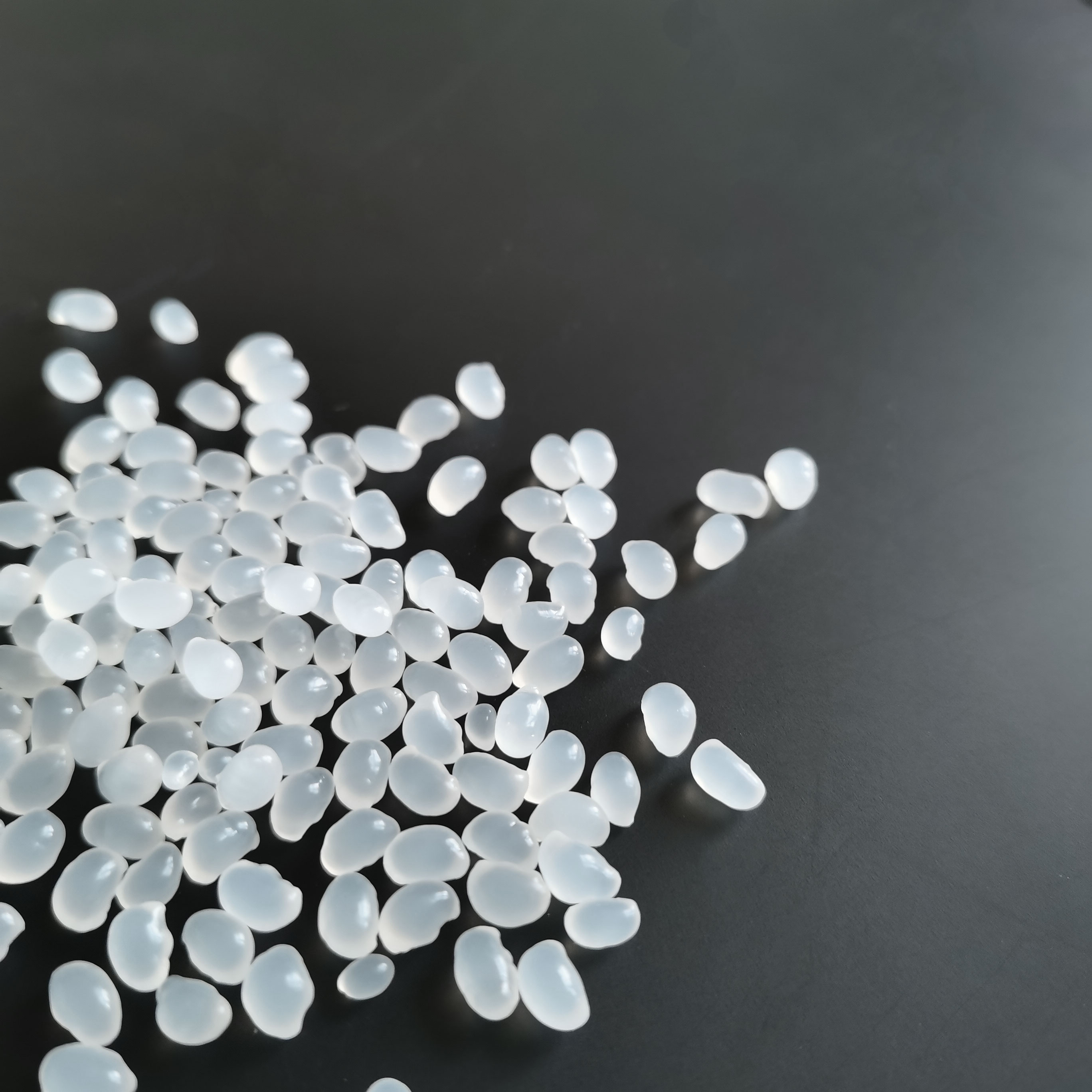 Interlining Copolyamide Hot Melt Adhesive 8615G