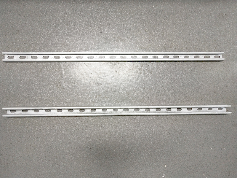 Soportes de montaje de pared/inclinación de panel solar Perfil de canal C Galvanizado en caliente formado en frío para techo de metal