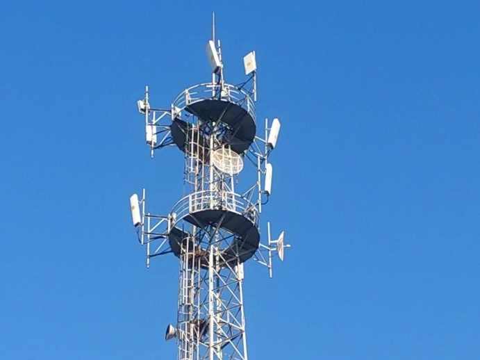 Torre de señales de telecomunicaciones de Vietnam