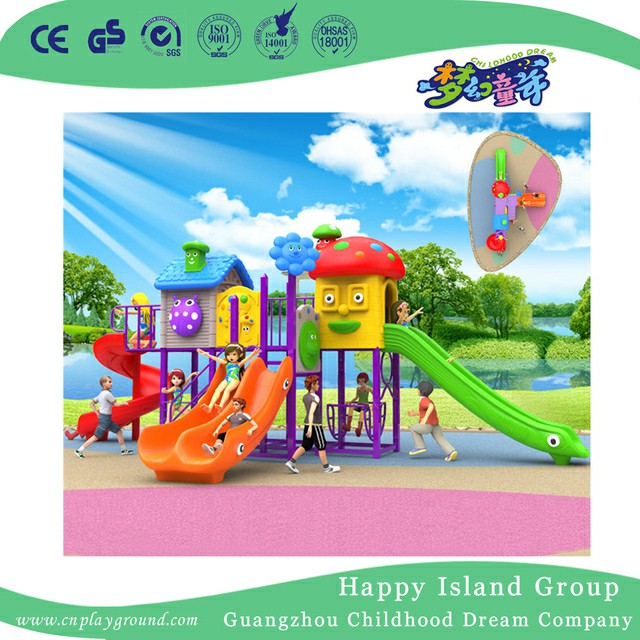 Kleiner Spielhaus-Kinderspielplatz im Freien zu verkaufen (BBE-A17)