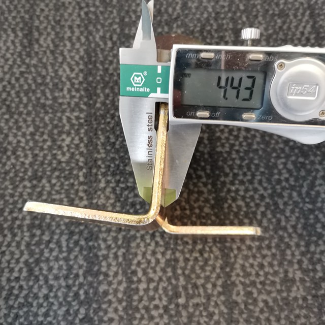 нажатый BRC 08