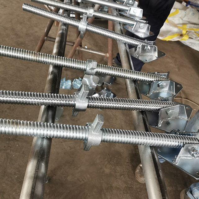 BS1139 HDG旋转脚手架杰克基地