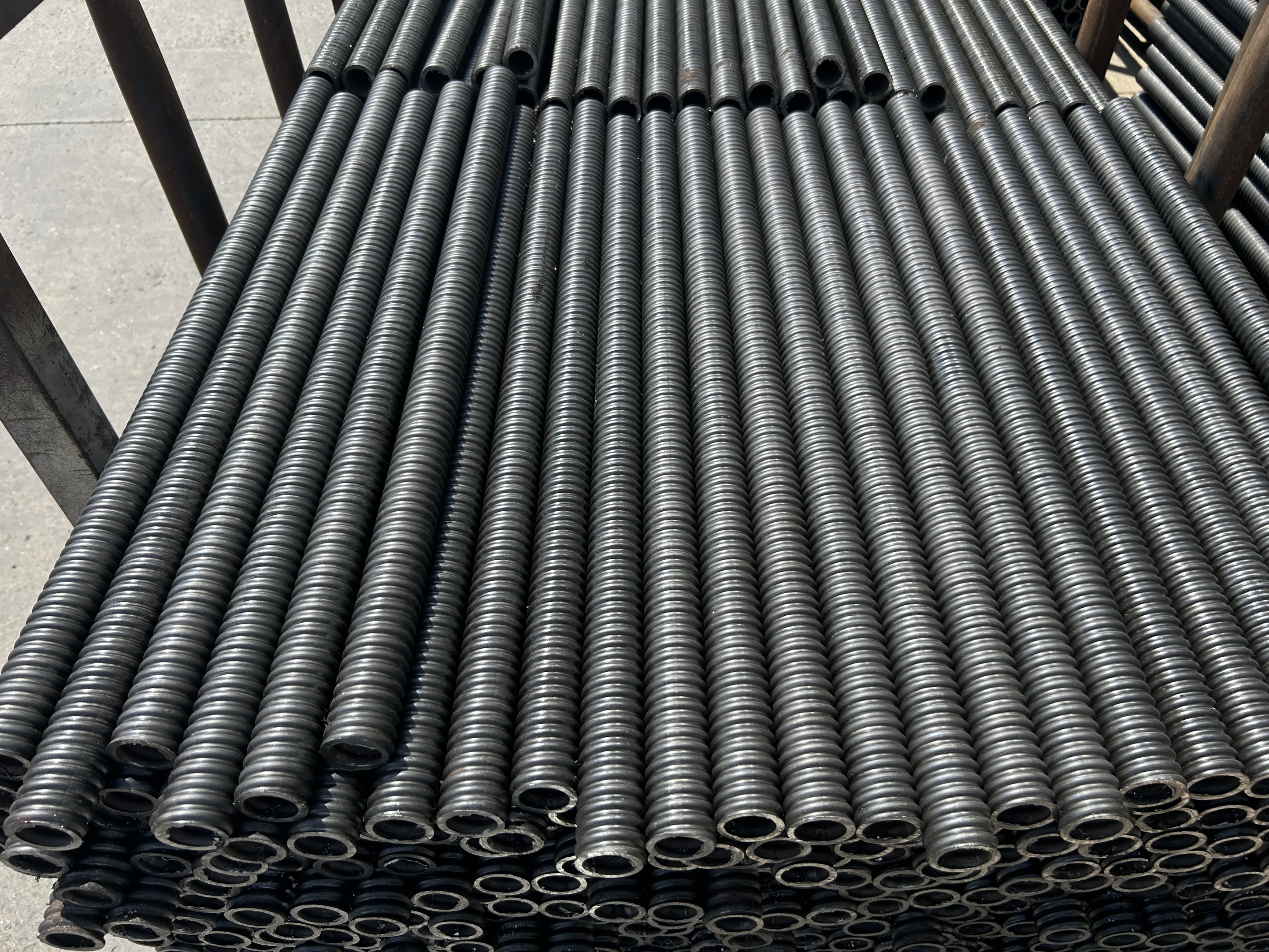 gato de base cortada 