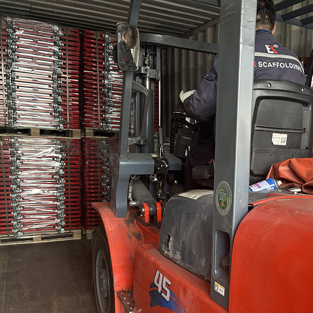 Env&iacute;o de puerta de acceso de escalera reversible