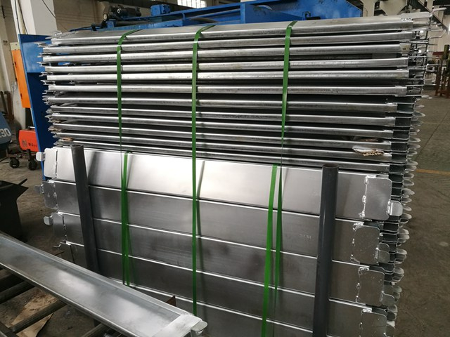 镀锌的环锁脚手脚趾板板