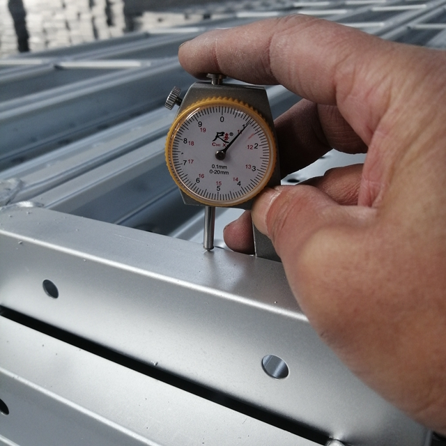 1.0毫米厚度镀锌的脚手架步行板，用于建筑