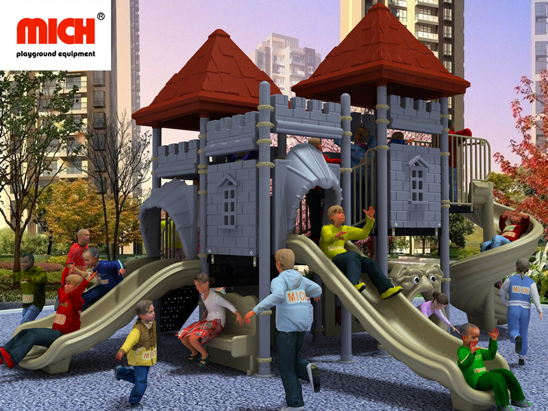Crianças personalizadas ao ar livre Múltiplas slides jogadas