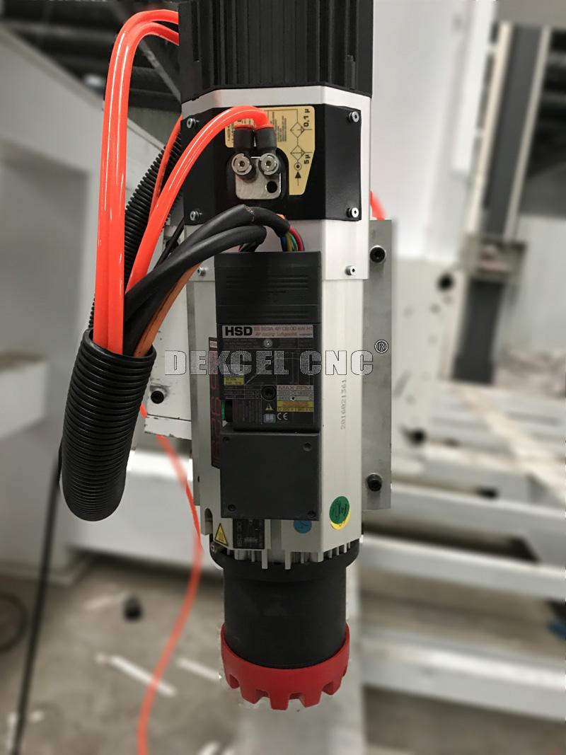 Eje de la m&aacute;quina de grabado de madera del eje de rotaci&oacute;n de HSD 5