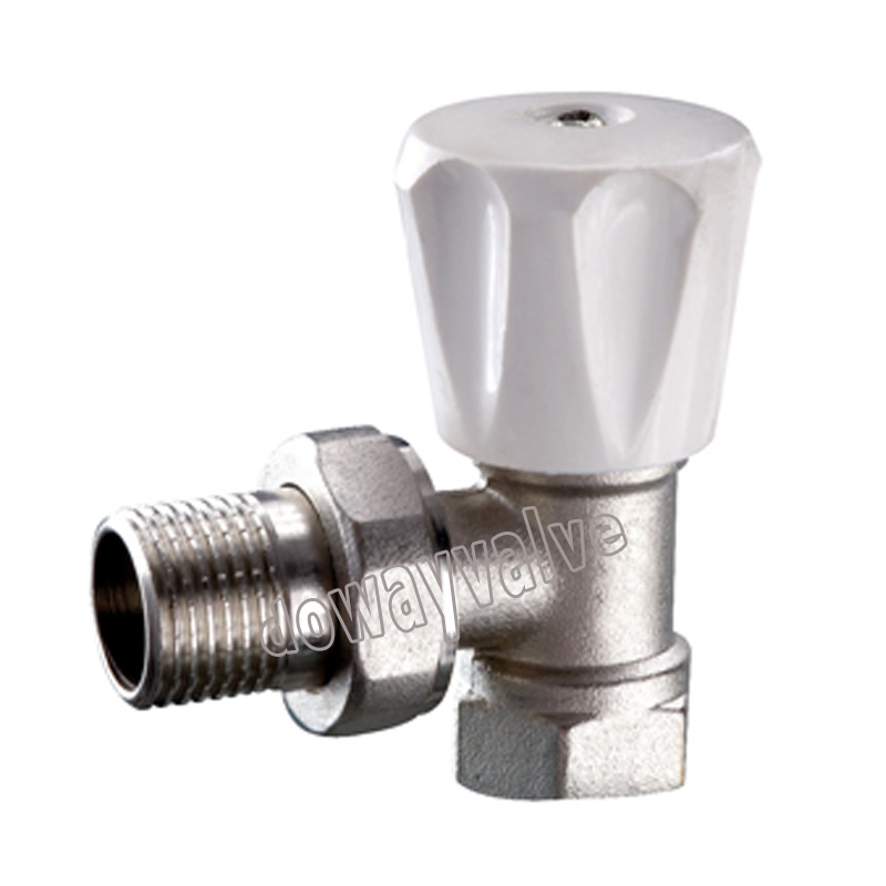 Vanne de radiateur en laiton &agrave; angle