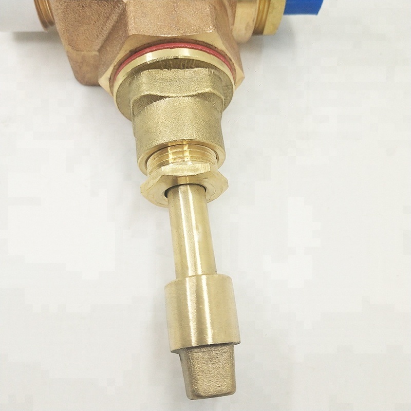 OEM Chine usine de haute qualit&eacute; 20mm de robinet de virole de chapeau en bronze