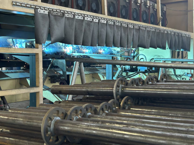 Машина для каркасов Ringlock