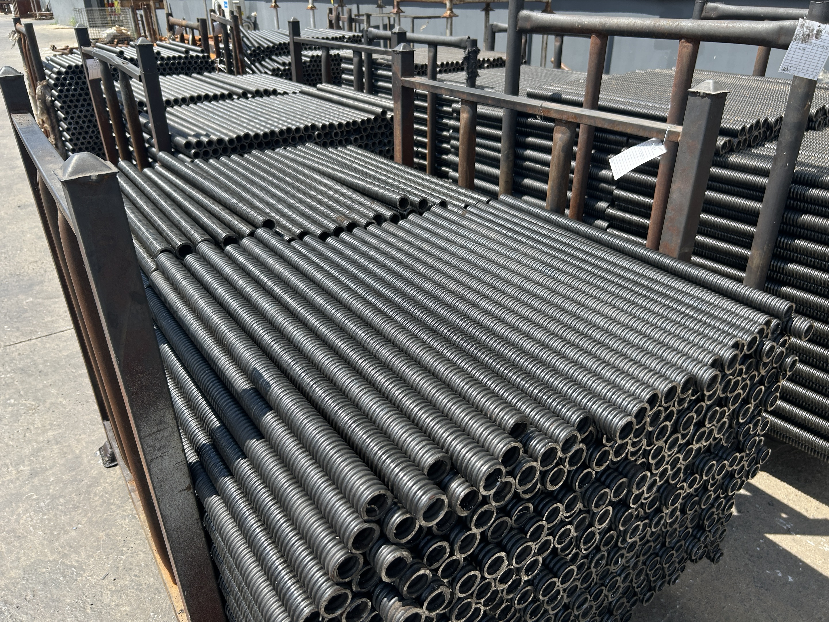 gato de base cortada