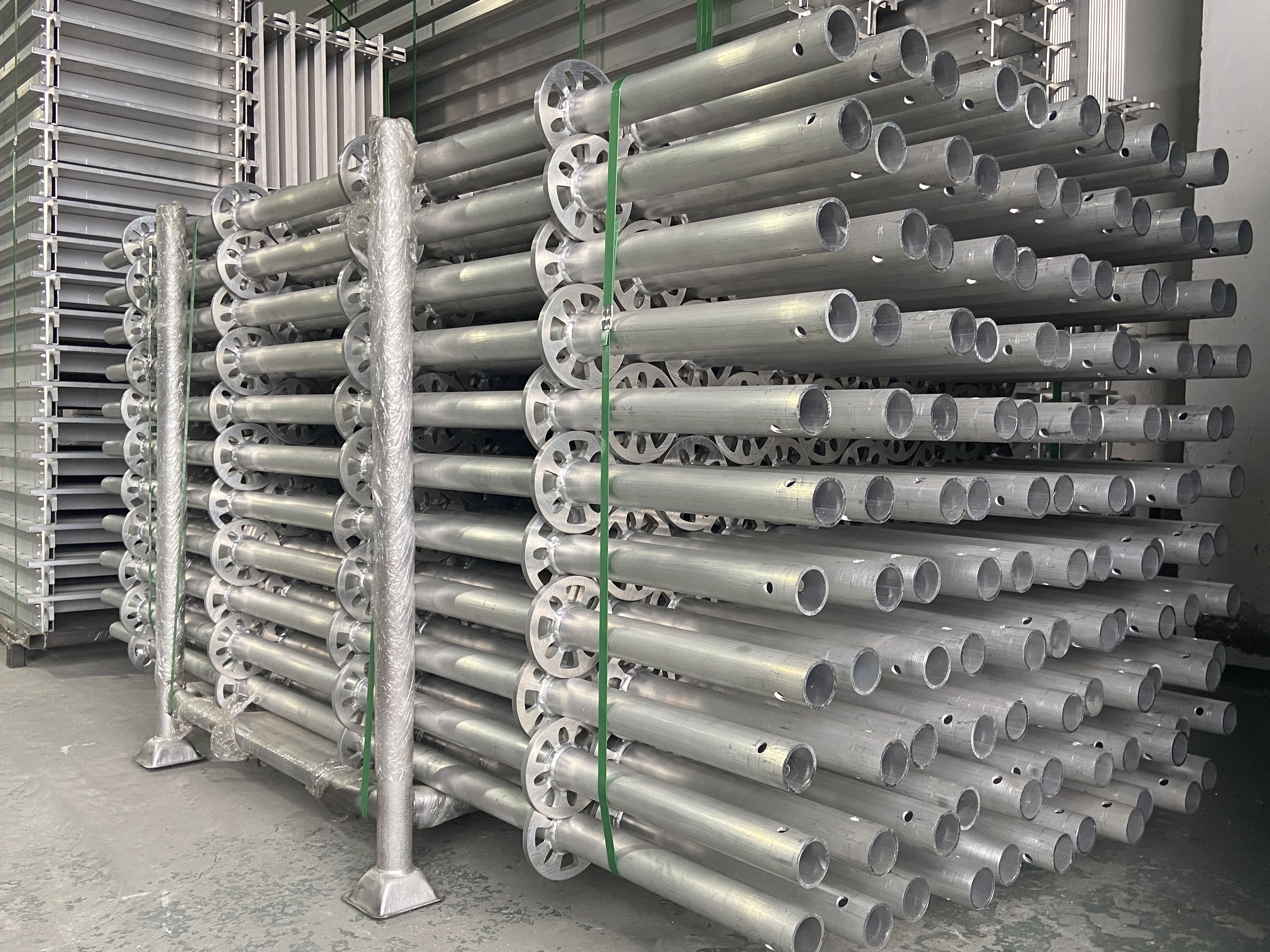 Antamismo de aluminio vertical