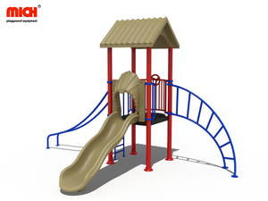 Taman bermain outdoor kecil dengan slide