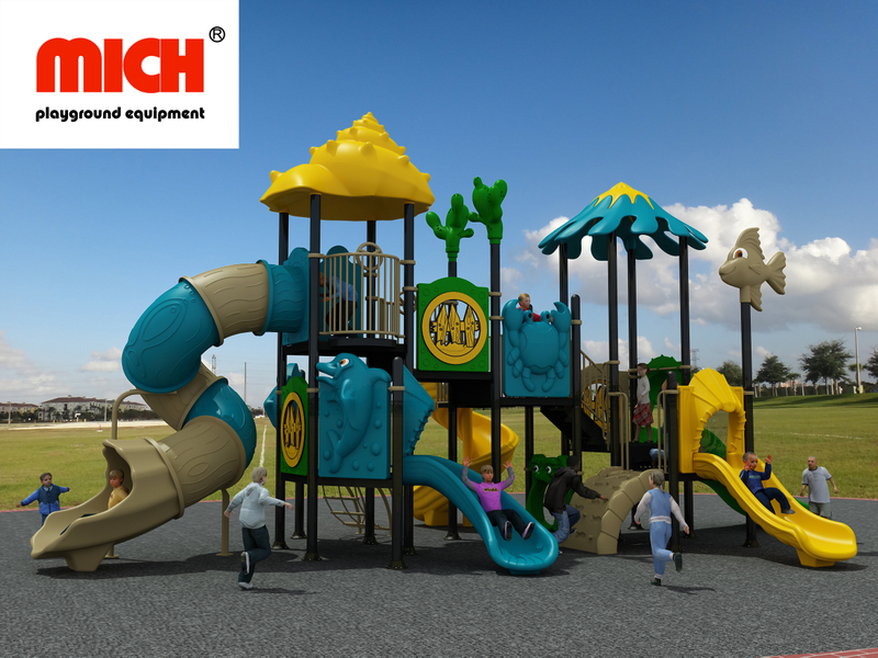 Equipamento de playground ao ar livre para criança à venda