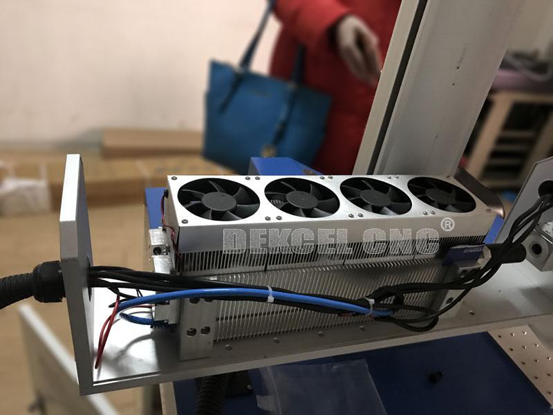 m&aacute;quina de la marca del laser del tubo del metal del rf