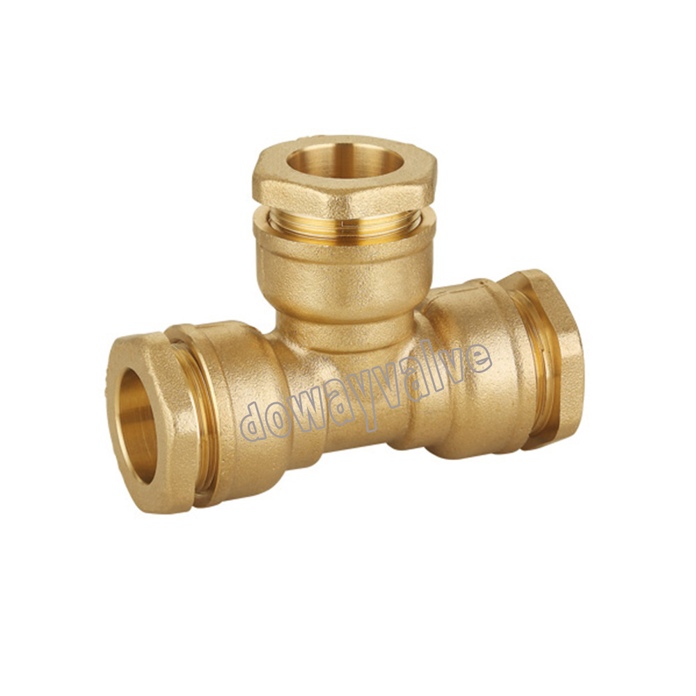 Raccords de compression en laiton Equal Tee pour tuyau PE