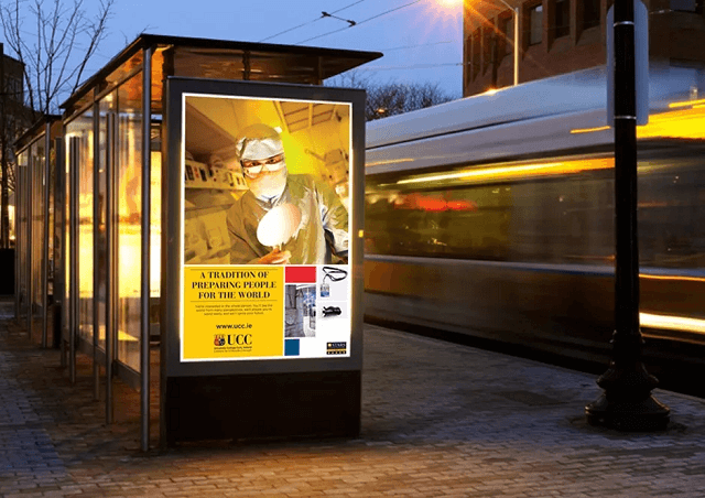Bushaltestelle Mit Werbung Light Box