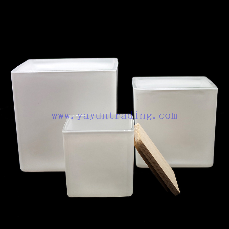 white square glass candle holder (1)