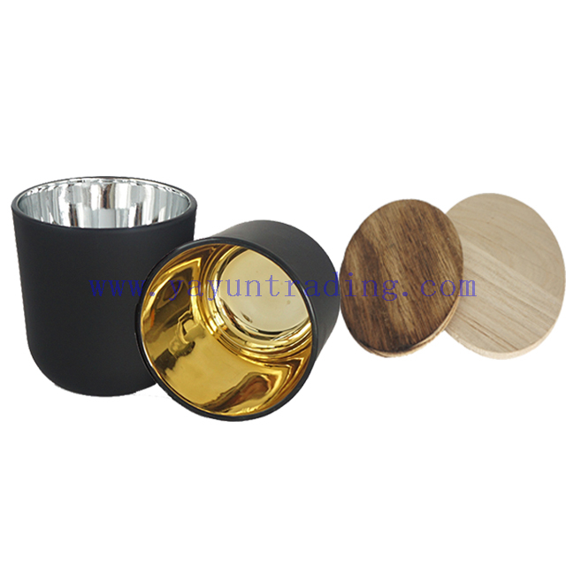 gold silver cup and lid