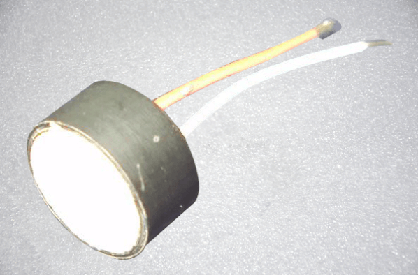 Sensor de velocidad del viento ultras&oacute;nico