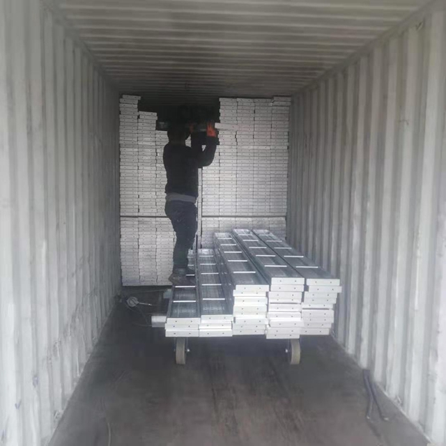 240毫米GI脚手架的步行板